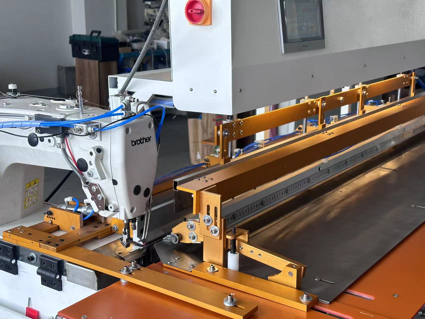 ST 3000-1400ヘビーデューティーミシン価格 自動ピ - Sewing Industry のレビューと価格