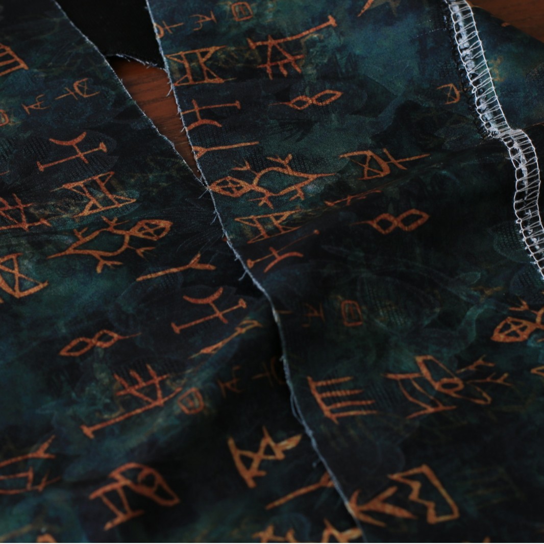 Oracle Bone Script ジャカードレトロタイダ - Sewing Tie Dye のレビューと価格