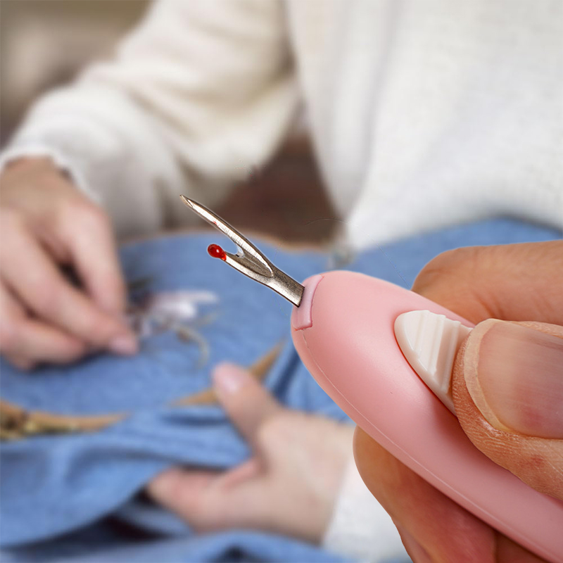 2 in 1 針通し器とシームリッパー、2 in 1 自動針 - Seam Ripper Tool のレビューと価格