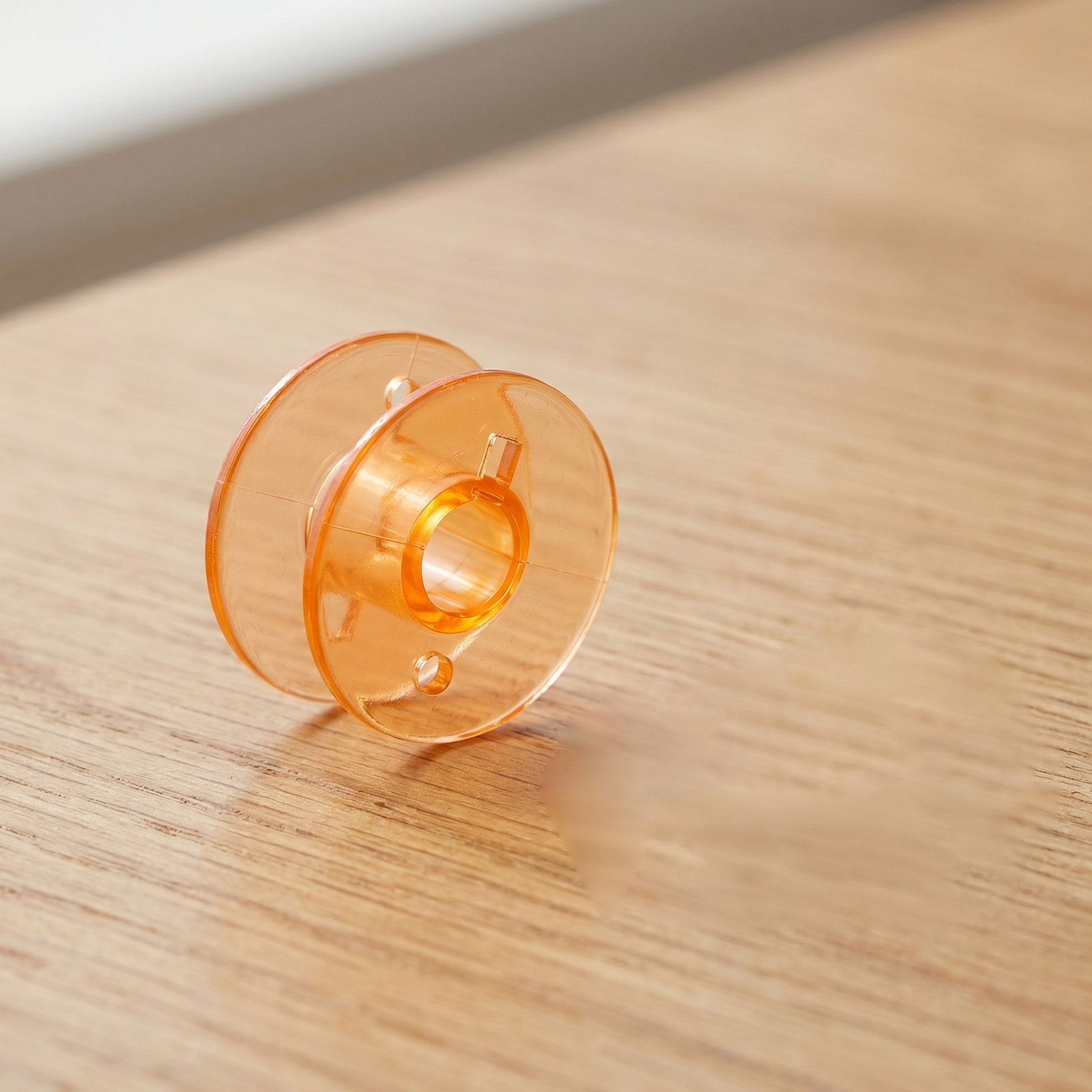 50個入りミシンボビン プラスチック製カラー空糸巻き収納ケー - Thread Bobbins Empty のレビューと価格