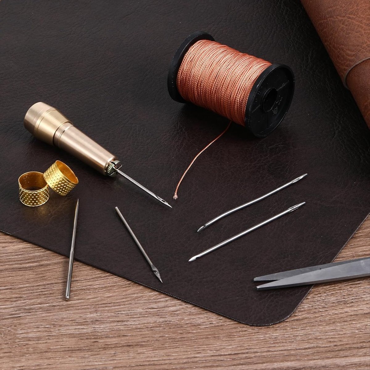 9個入り革縫い針キット、銅製ハンドル付き、革細工用針6本付き - Sewing Kit のレビューと価格